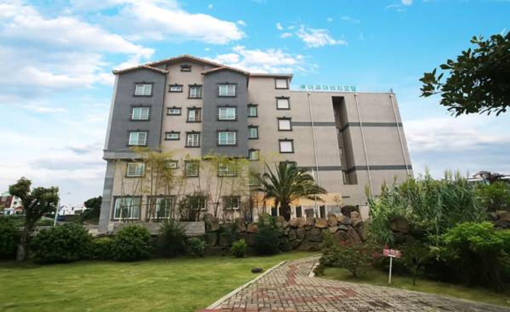 Seongsan Aqua Beach Hotel Сеогвипо Екстериор снимка