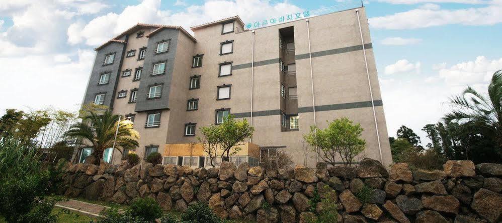 Seongsan Aqua Beach Hotel Сеогвипо Екстериор снимка